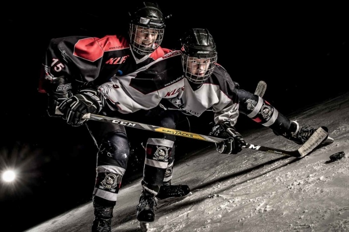 Zweikampf Eishockey | Professionelle Sportfotos